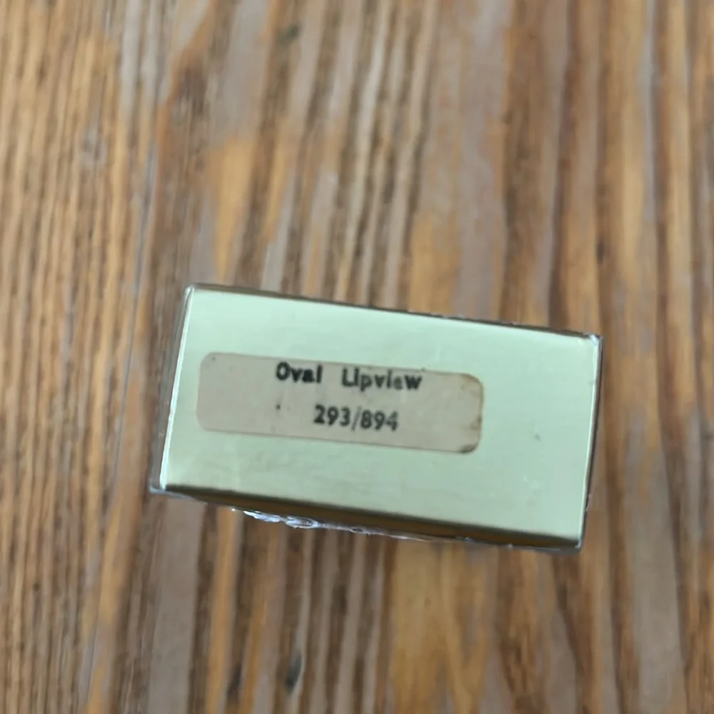 Vintage Stratton Lipview- New - Picture 6 of 6